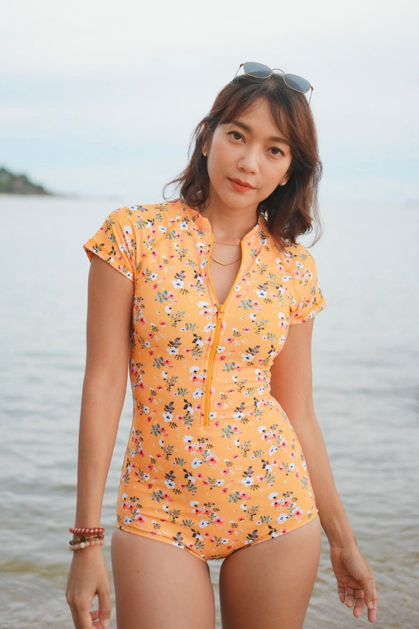 One Piece Rashguard short-sleeve : Sunshine Bloom