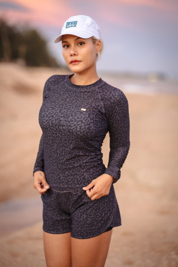 Rashguard Tee - long sleeve  : Pantha Smoke (เฉพาะเสื้อ)