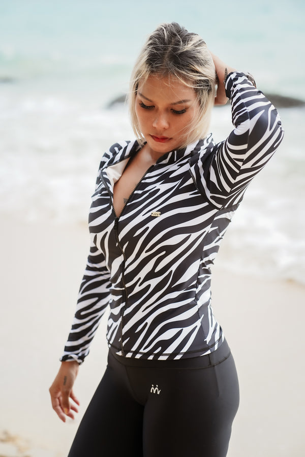 Zipper Rashguard : Zula Frost (เฉพาะเสื้อ)